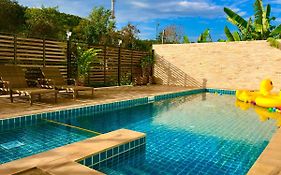 Koh Larn Riviera